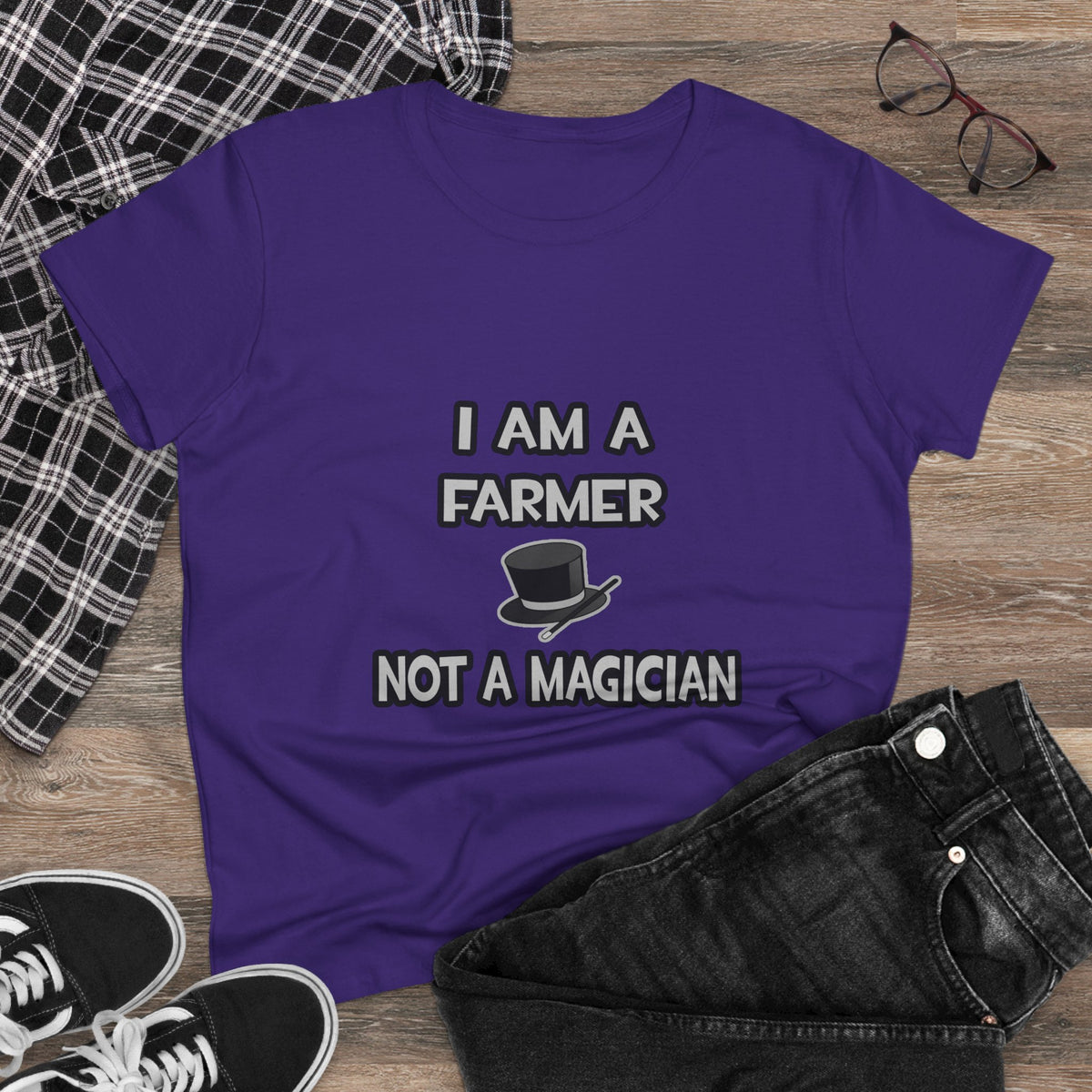 I Am A Farmer ... Not A Magician - Women's Midweight Cotton Tee