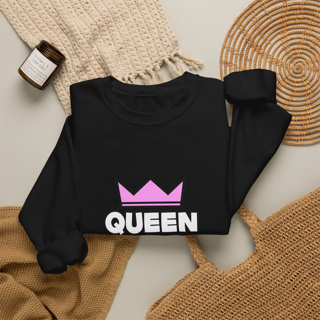 Queen of Medicine - Unisex Heavy Blend™ Crewneck Sweatshirt