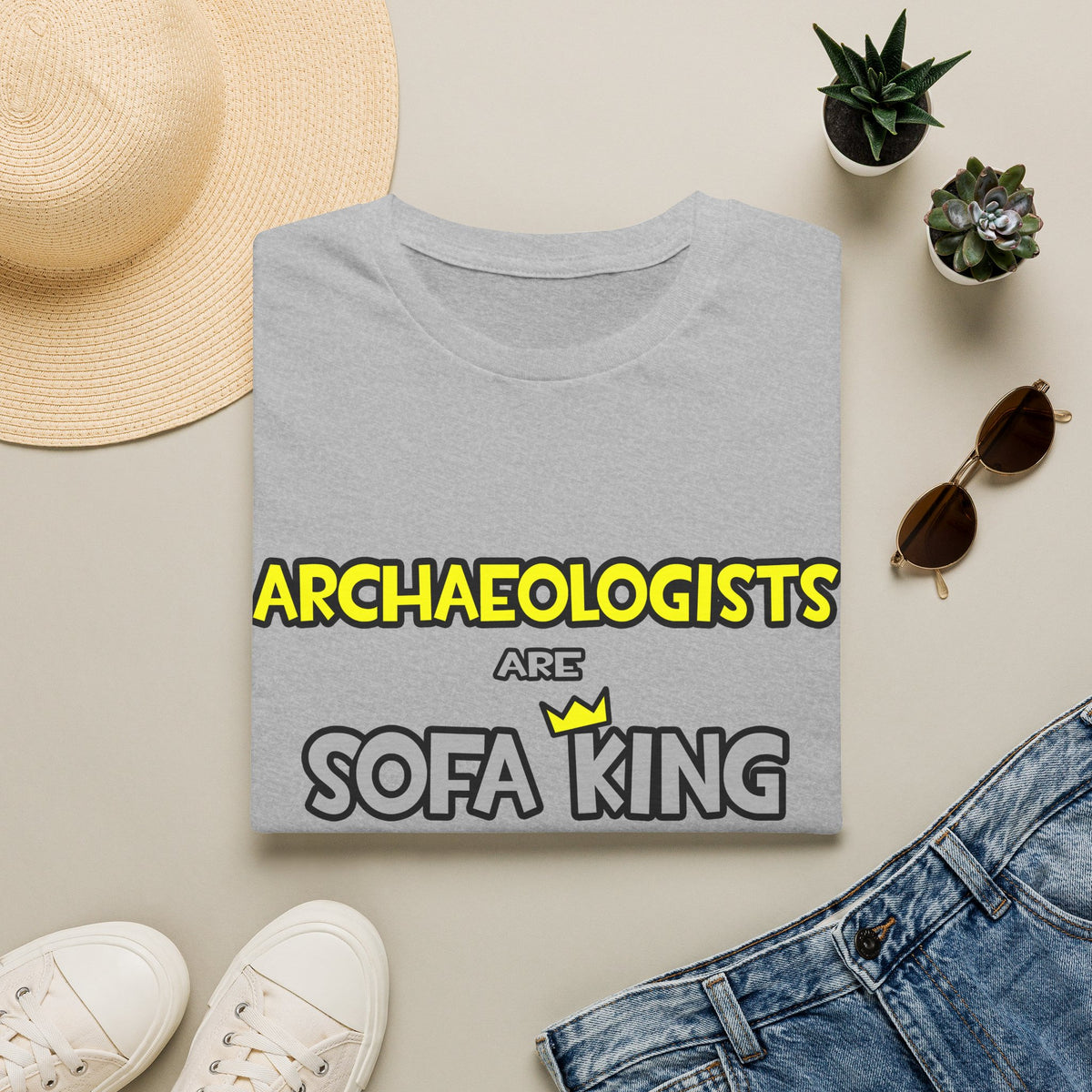 Archaeologists Are Sofa King Cool - Unisex Softstyle T-Shirt