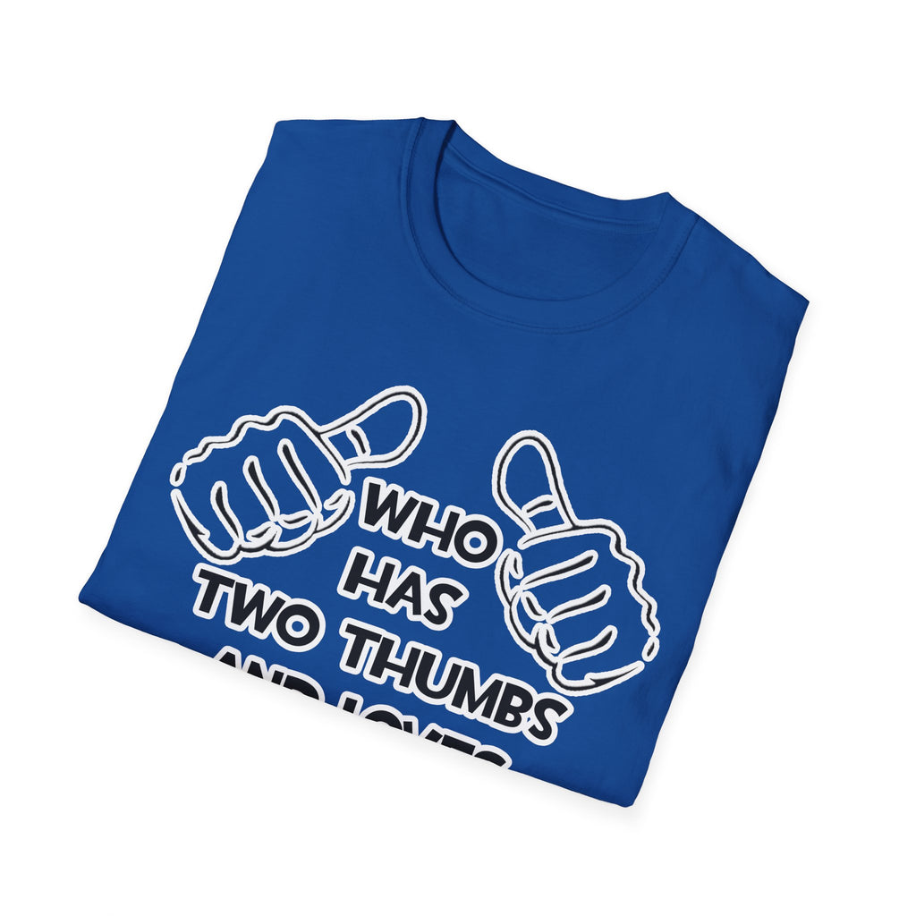 Two Thumbs and Loves Farming - Unisex Softstyle T-Shirt