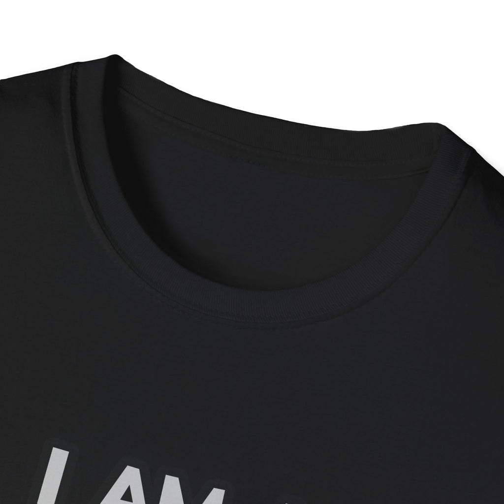I Am A Cardiologist ... Not A Magician - Unisex Softstyle T-Shirt